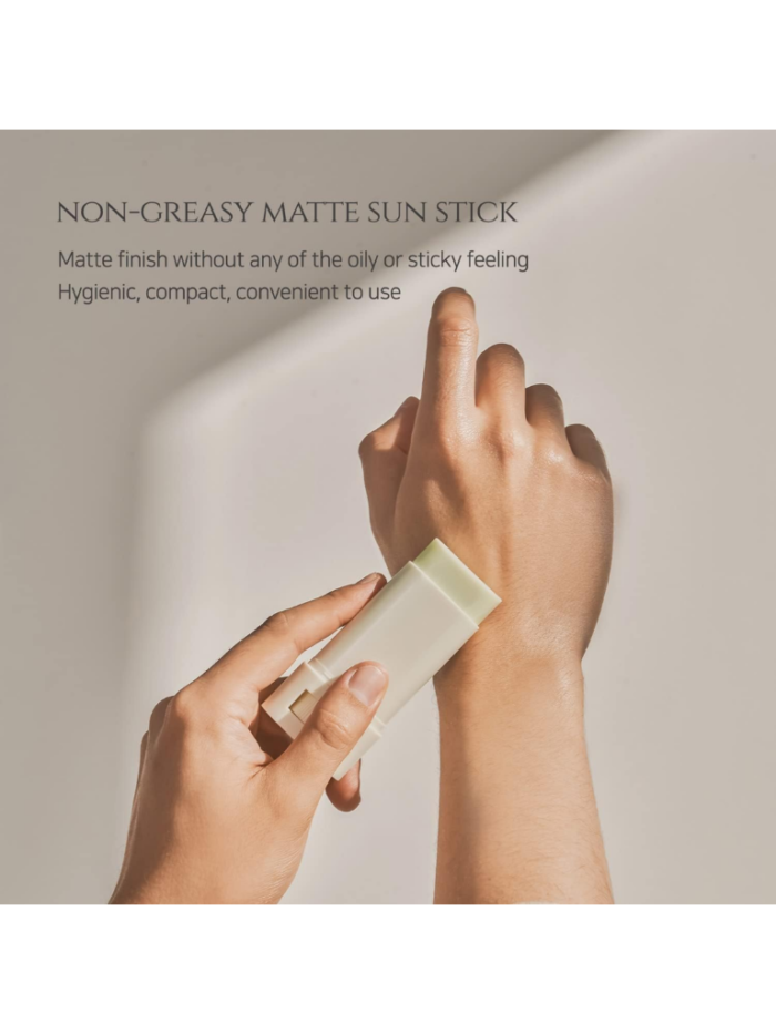 BEAUTY OF JOSEON Matte Sun Stick : Mugwort + Camelia SPF 50+ PA++++ 18g